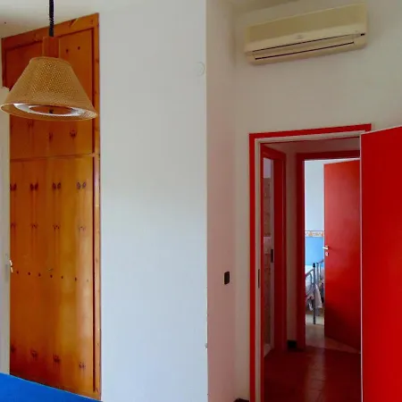 M245 - Marcelli, Trilocale Con Terrazzo E A/c מרצ'לי