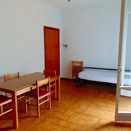 M245 - Marcelli, Trilocale Con Terrazzo E A/c